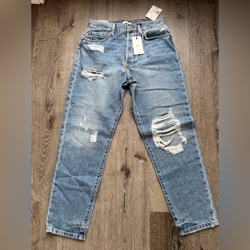 Forever 21 Premium Mom Jeans Distressed High Rise Relaxed Fit Tapered Leg 27